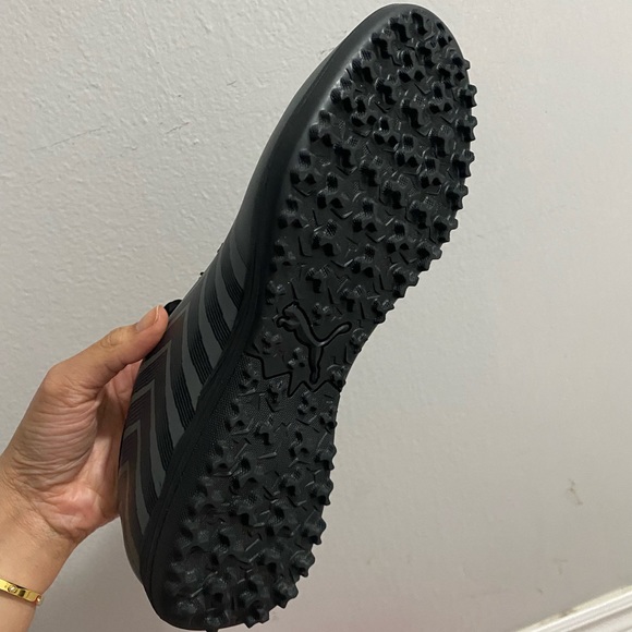 Puma Mens Soccer Cleats, US 8.5 - Picture 4 of 4